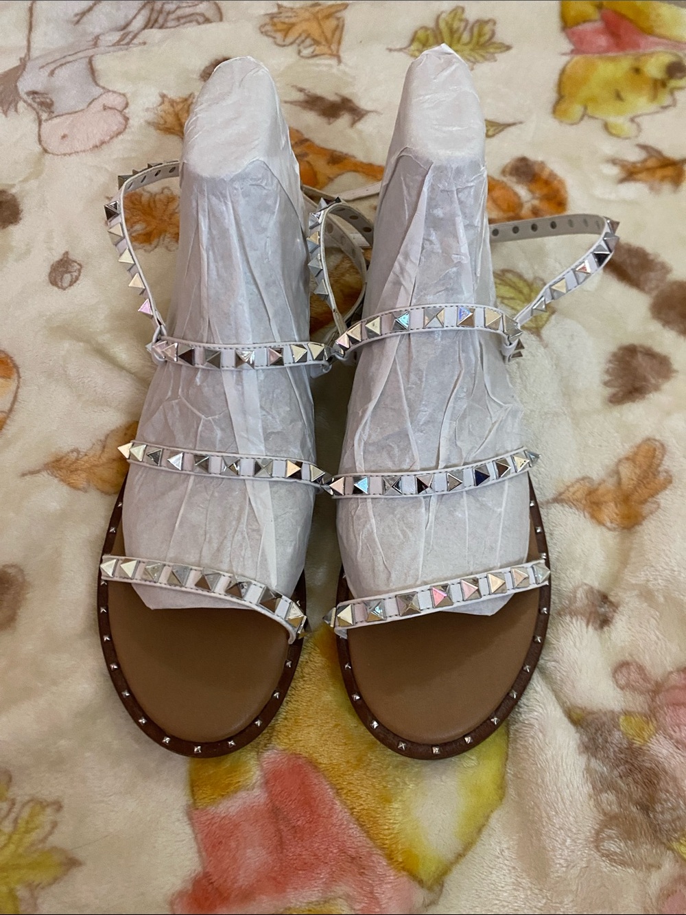 Steve Madden Travel sandel Studded White Strappy